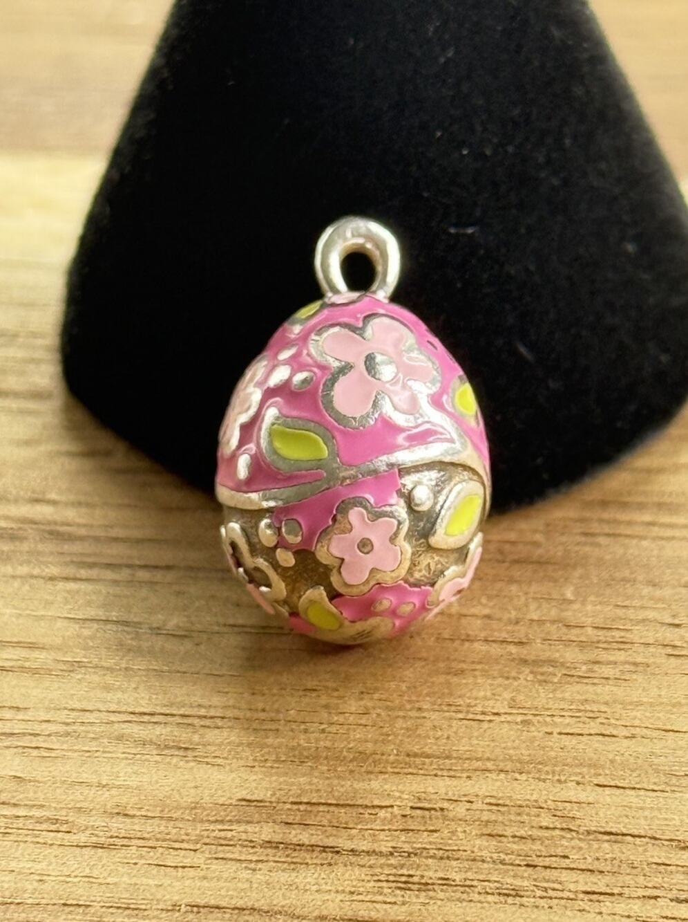 James Avery Retired Sterling Silver and Pink Enamel Easter Egg Charm Brand New